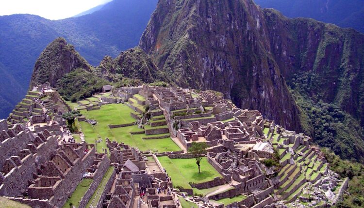 أجمل مناطق الأطلال السياحية