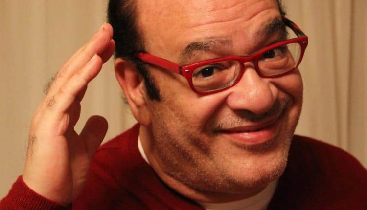 الفنان صلاح عبد الله