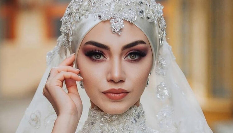 مكياج عروس محجبة لشتاء 2021