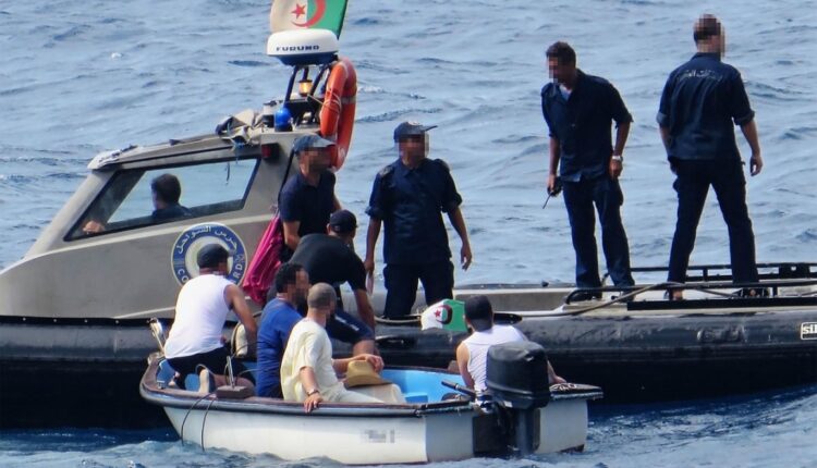 كارثة جديدة في تونس.. غرق 23 إفريقيا والسبب حلم الوصول لإيطاليا  