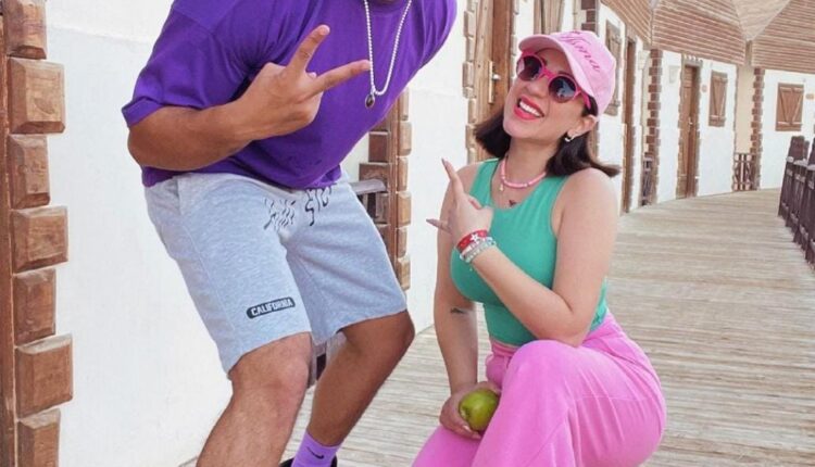 التصريح الأول لأسما شريف منير حول علاقتها بالمصور "أنتيكا"