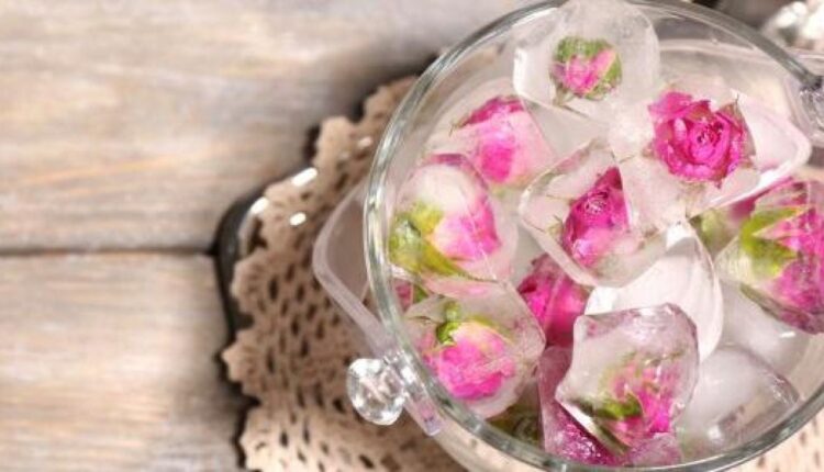 مكعبات ماء الورد للبشرة الروتين الذي ستندمين على الوقت الذي مر من دونه
