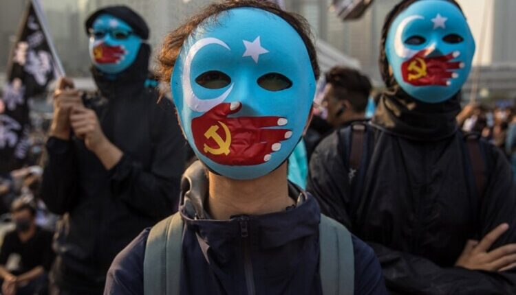 حذف فيديوهات مسلمي الإيغور يعرض يوتيوب للانتقادات