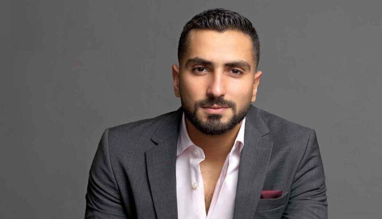 محمد الشرنوبي يتعرض لأزمة جديدة مع المنتجة سارة الطباخ