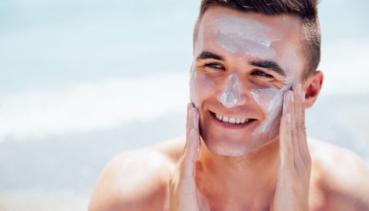 علاج الحروق التي تسببها الشمس في فصل الشتاء وأهم النصائح