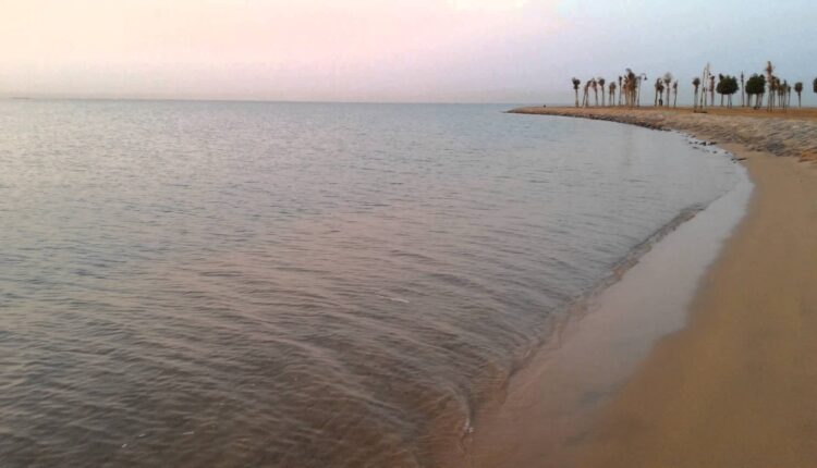 إذا كنت من محبي الغوص.. لا تفوت على نفسك فرصة زيارة شواطئ ينبع