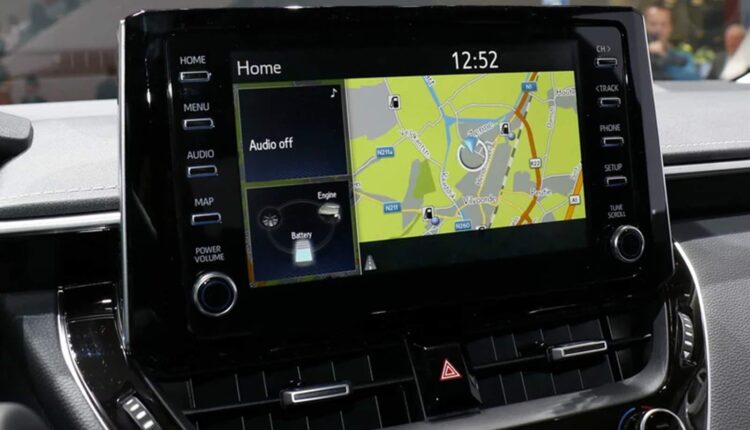 شاهد.. كيفية تشغيل GPS على شاشة السيارة في خطوات بسيطة جداً