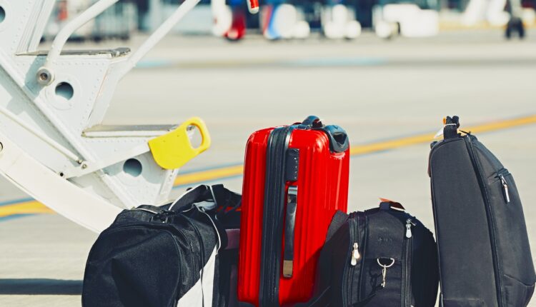 تعليمات هامة لتجنب فقد الأمتعة والحقائب في المطارات أثناء سفرك