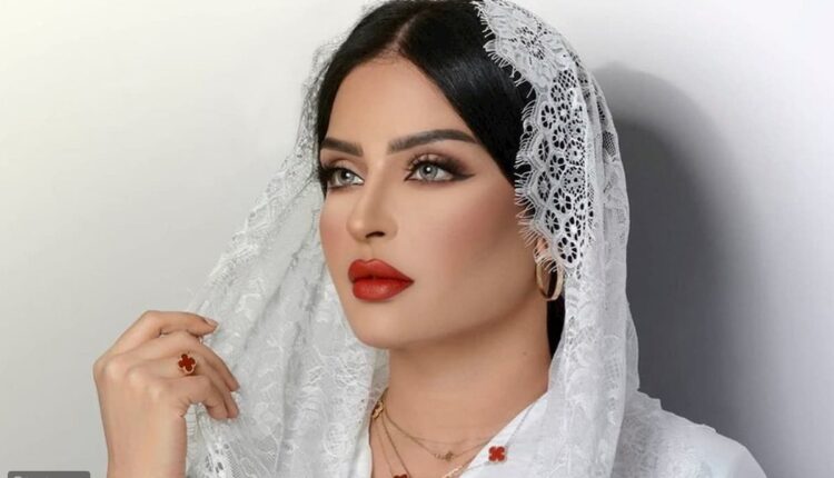 بدور البراهيم خبيرة التجميل.. أنا االلي طلقت زوجي!! في ردها على أحد متابعيها