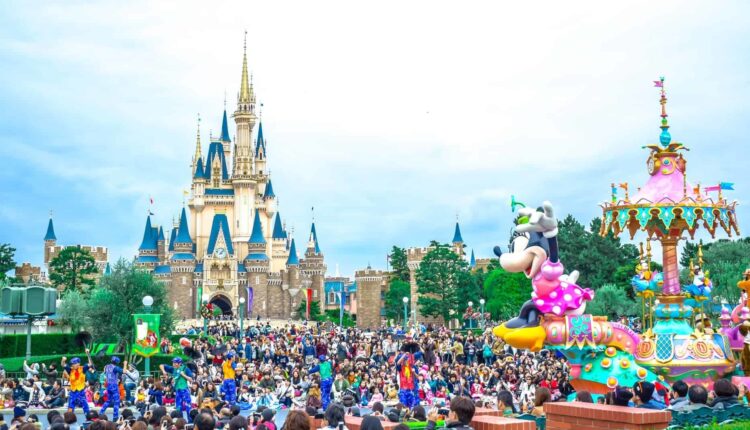 أبرز النصائح عند السفر لأول مرة ل "مناطق الجذب" للمبتدئين