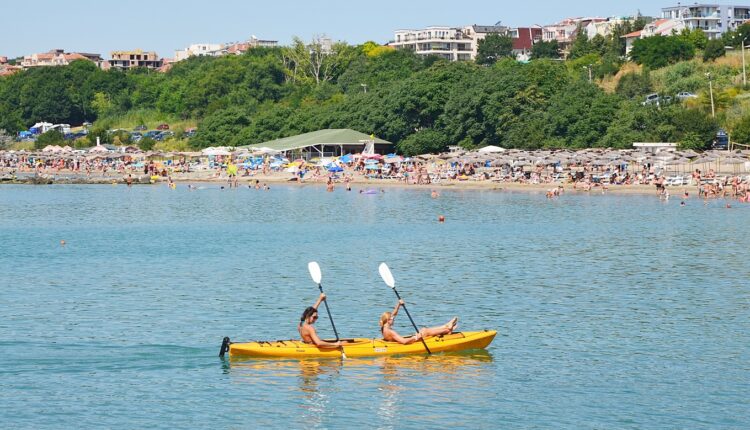 السياحة في مدينة فارنا.. بين الشاطئ الخلاب والمتاحف الأثرية