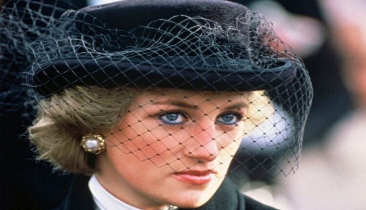 حداد على الأميرة ديانا في الذكرى الـ 24 لوفاتها.. وسط تجمع محبيها