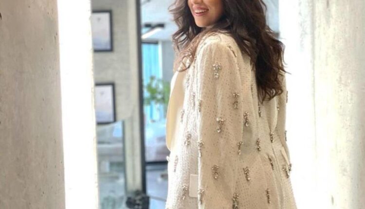 أيتن عامر... وجودي في موسم الرياض يشعرني بالسعادة