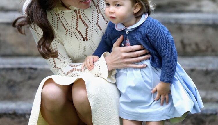أطفال أميرات كامبريدج كم تبلغ ثروتهم! وسر تفوق الأميرة تشارلوت في العائلة المالكة؟
