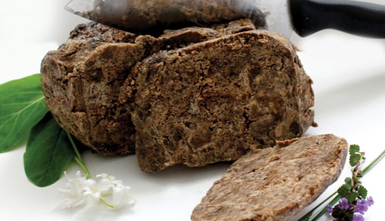 الصابون الأفريقي... منقذ البشرة من الحبوب وأثارها يقضي على التجاعيد