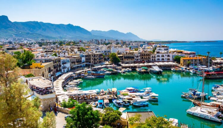 تعرف على قبرص الغنية بالأماكن التاريخية والآثار الثقافية المنوعة