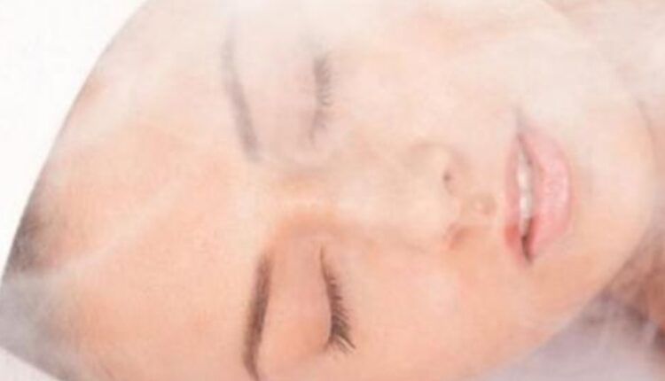 تنظيف البشرة الدهنية خطوة بخطوة