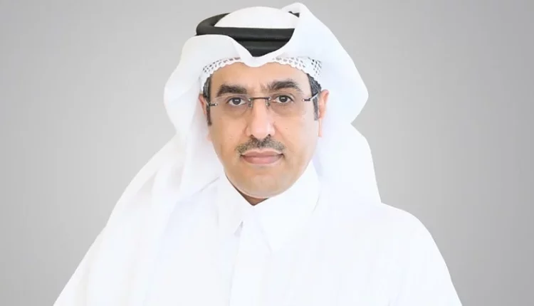 وزير العمل القطري علي بن صميخ المري