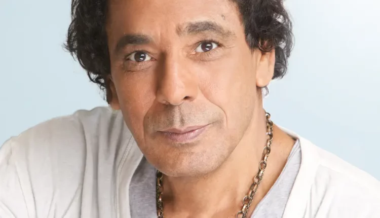 الفنان محمد منير 