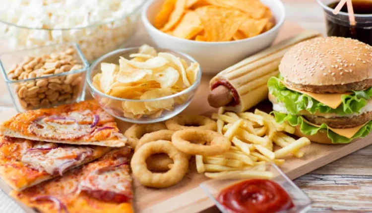 أطعمة تساعد على انتشار السرطان