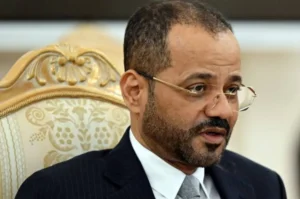 وزير الخارجية العماني يزور طهران الثلاثاء لاستكمال مشاورات مضيق هرمز