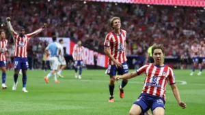 أتلتيكو مدريد يفتتح الدوري الإسباني بالفوز على ملقا بهدفي كانغ إن لي وباينا